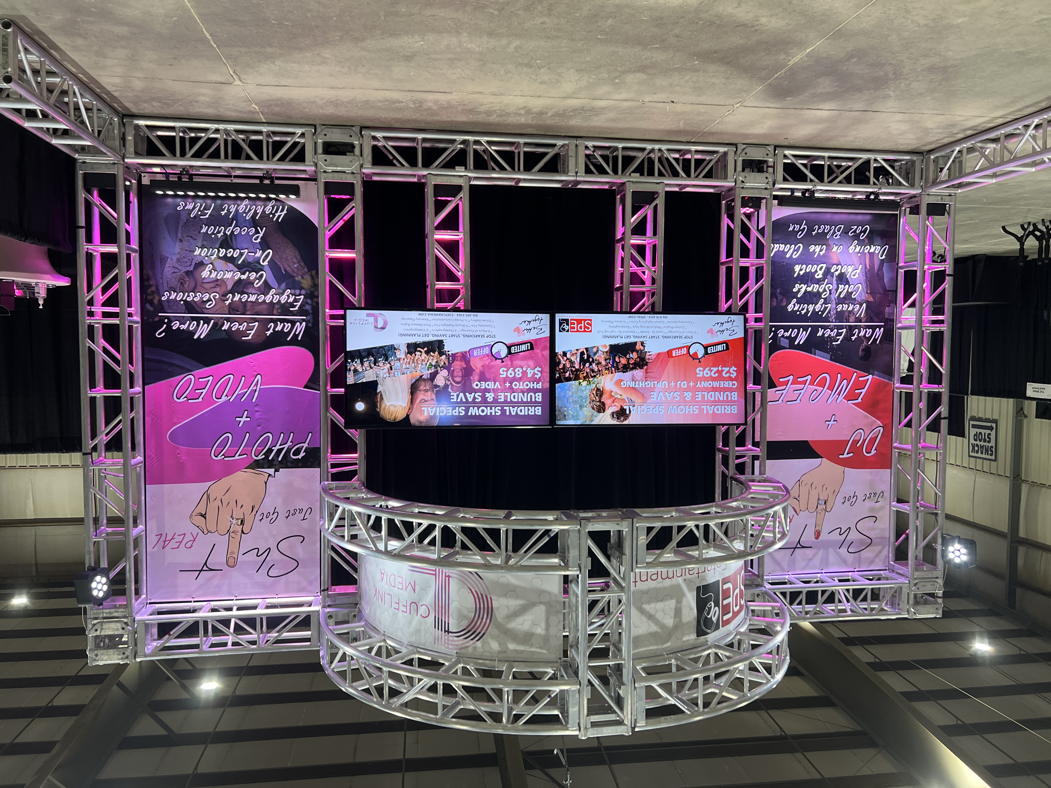 Q Audio Visual photo 5