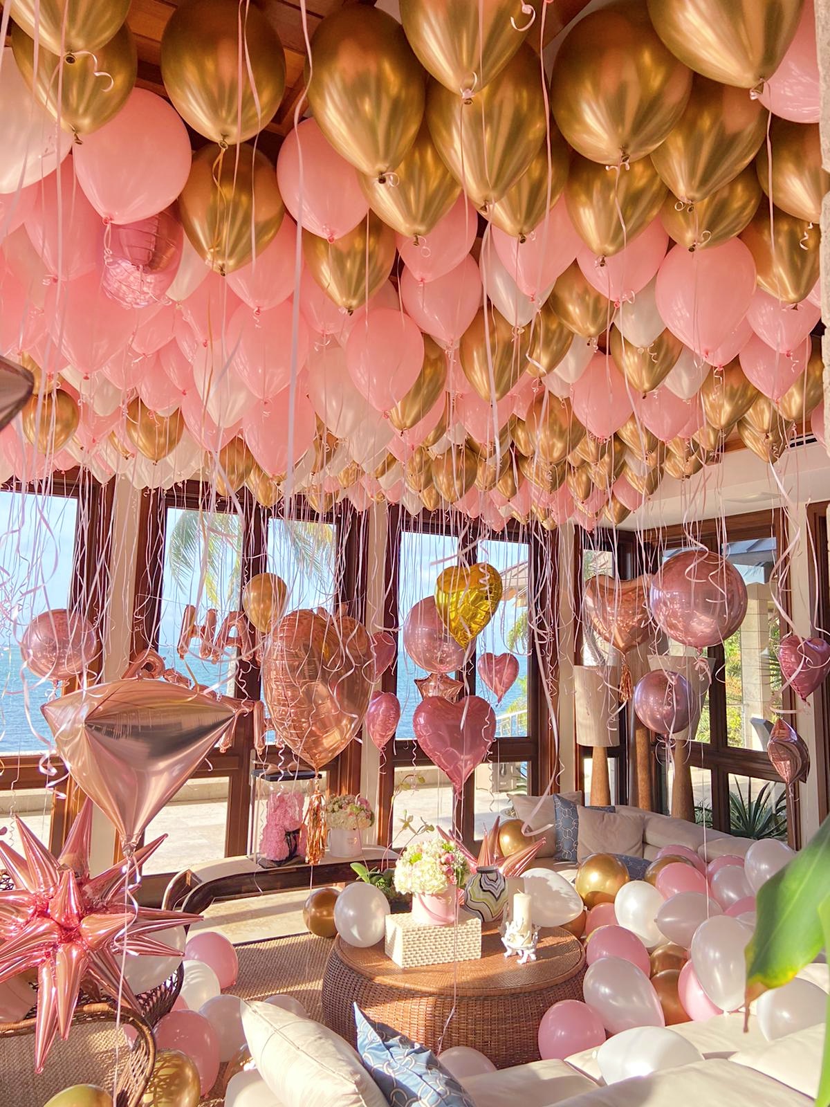 Balloon Decoration and helium ceiling balloons