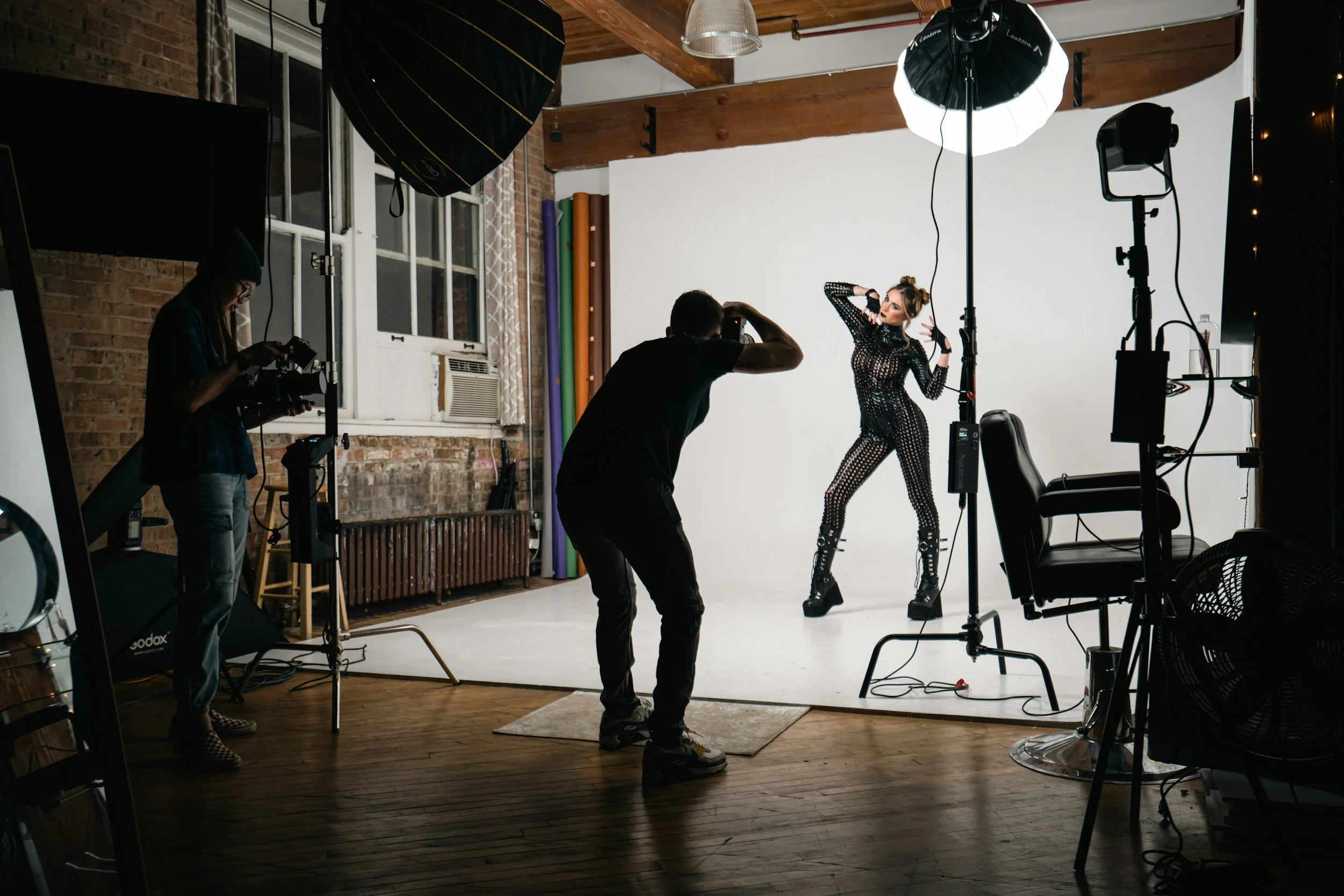 Portrait Studio By Creative Photo photo 5