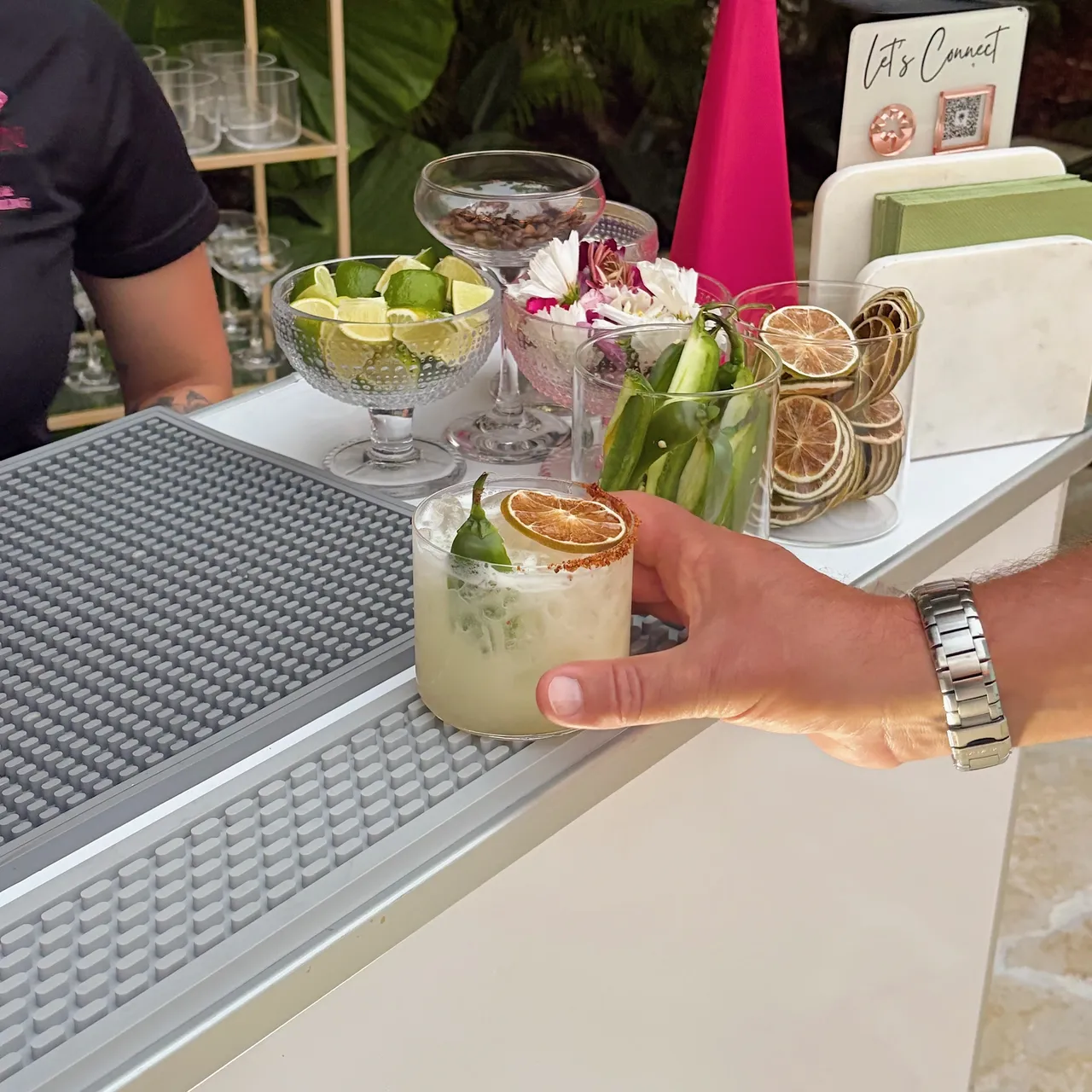 Well Shaken Mobile Bar photo 5