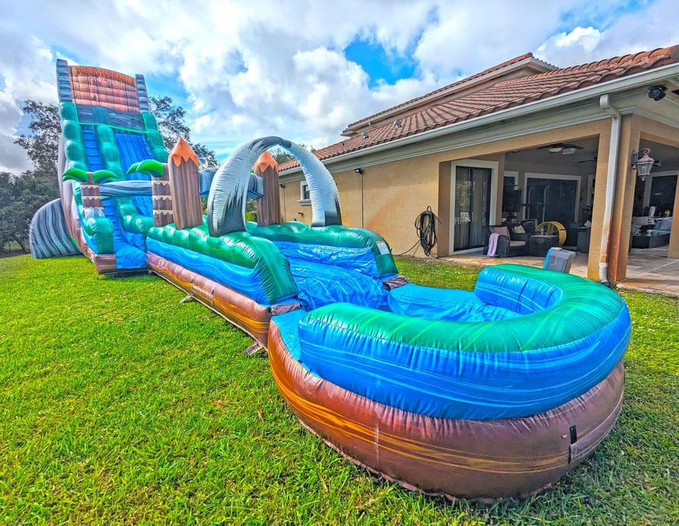 Moms Party Rental photo 3